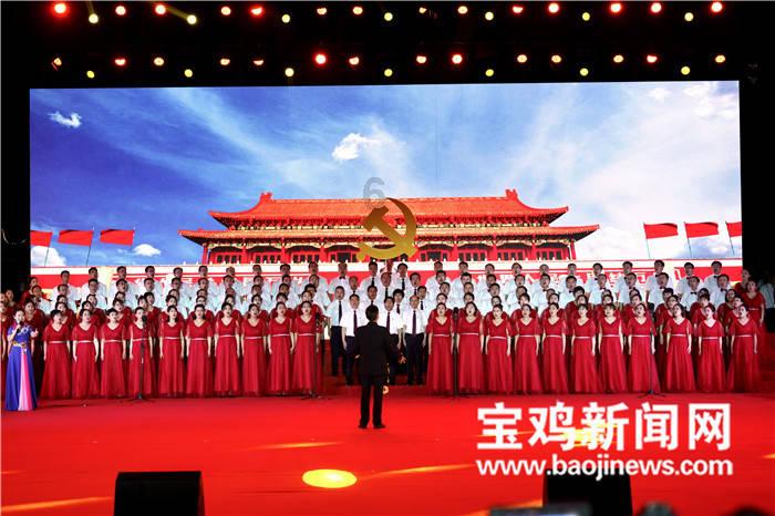朱重烈在审议省政府工作报告时强调:高站位 实干事 见真功 为勇当先行者谱写新篇章贡献金华力量