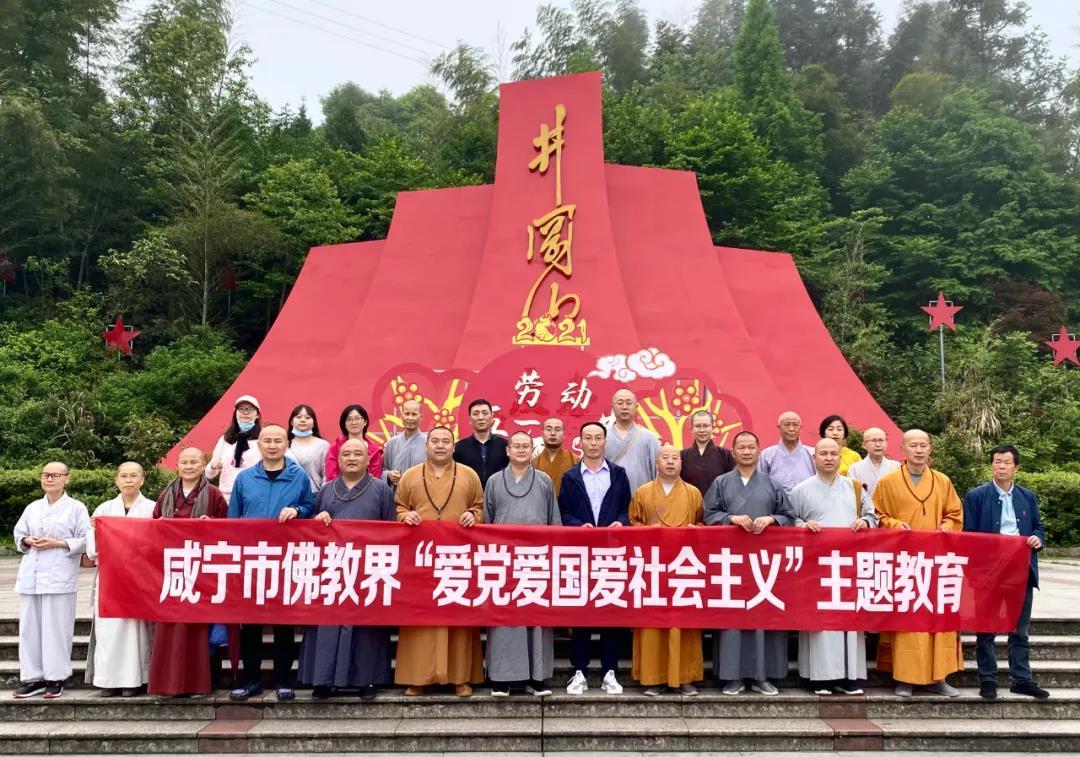 东丽区消防救援支队连续开展寄宿制学校、农贸市场实战演习